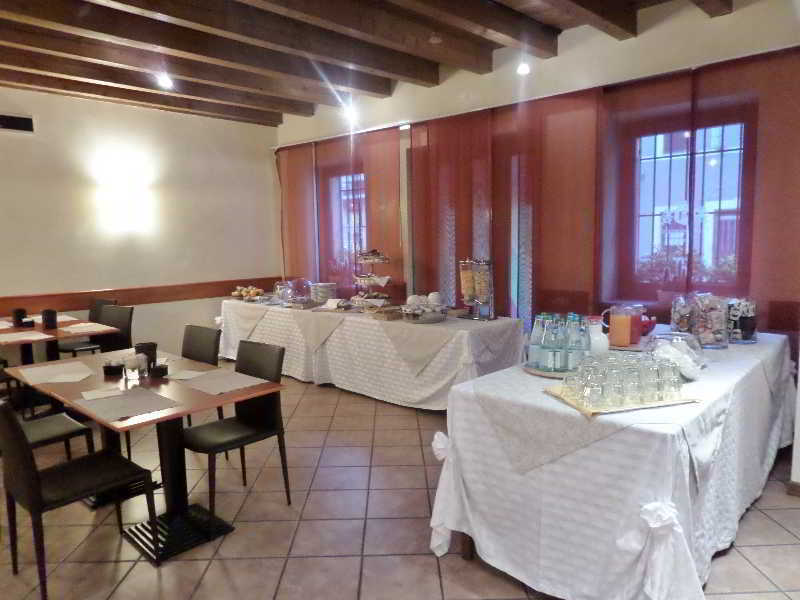 Hotel Gattopardo Dossobuono Exterior photo