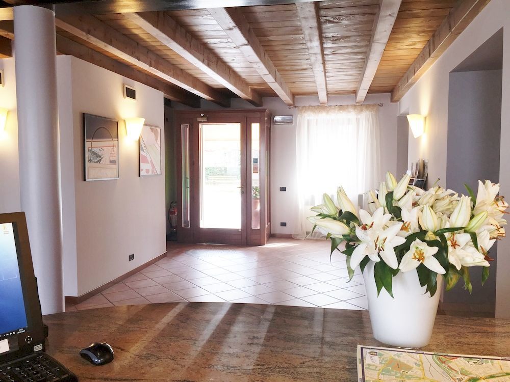 Hotel Gattopardo Dossobuono Exterior photo